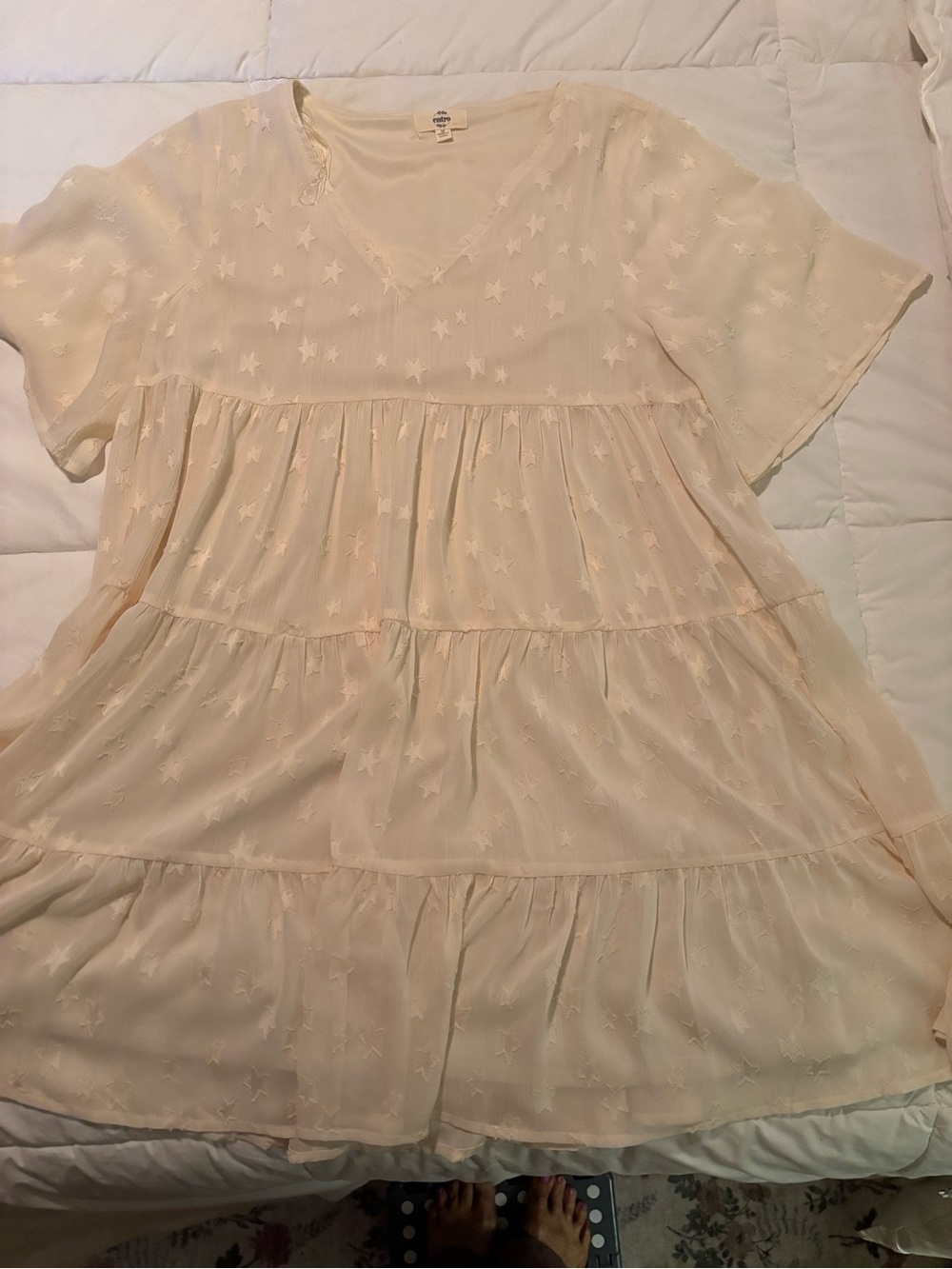 Entro Cream Tiered Star-Embroidered Short Sleeve Dress